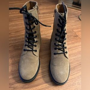 ❌SOLD❌Zara Suede Combat Boots❌SOLD